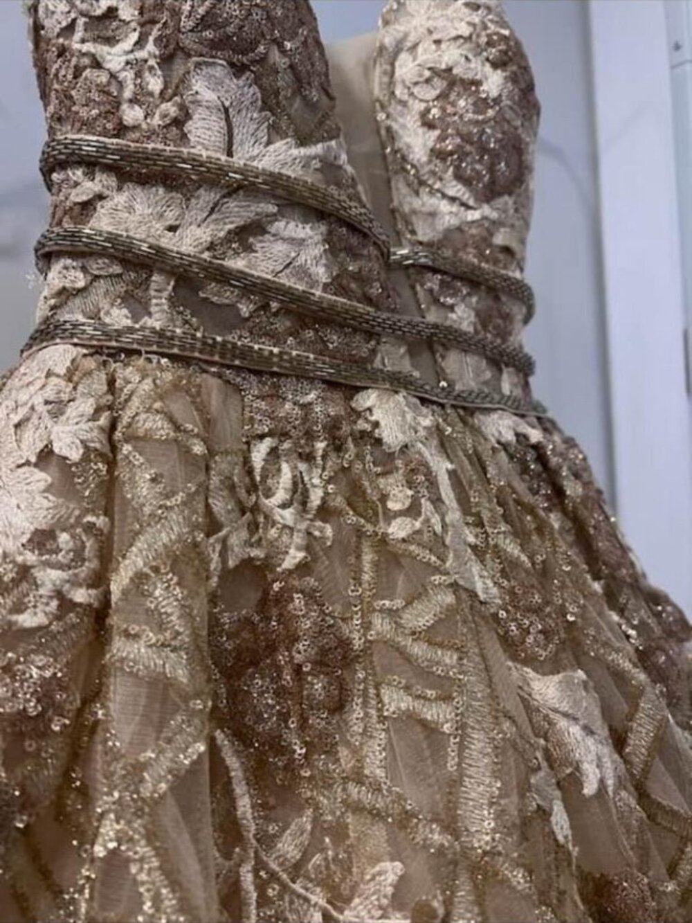 Beautiful Jovani Gold Dress